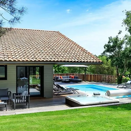 Eau De Roche En Rooms, Heated Pool, Sauna Jacuzzi *